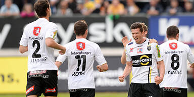 Altach mit einem Bein in der Bundesliga