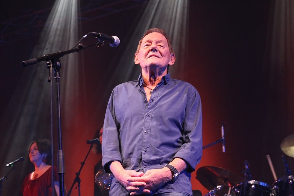 Ambros brachte die Stadthalle zum Beben