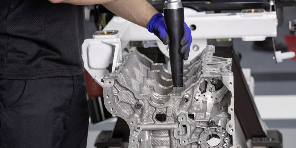 Mercedes baut stärksten 4-Zylinder der Welt