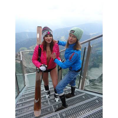 Amina Dagi im Skilehrer-Kalender 2014