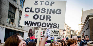 Streit um Rotlicht-Schaufenster