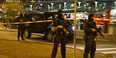 Amsterdamer Flughafen evakuiert: Eine Festnahme