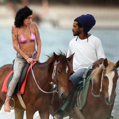 Skandal-Amy: Karibische Affären