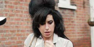 amy vor ihrem haus 9.11.