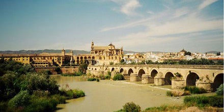 Wohin zu Ostern? Ab in die Ferne!