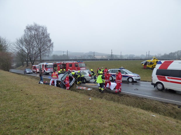 Frontal-Crash wegen Sekundenschlaf