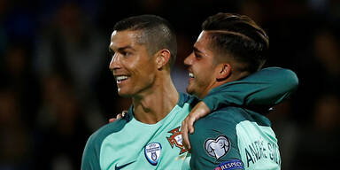 Milan holt Supertalent Andre Silva