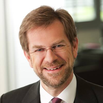 Team Stronach, 12. Jessi Lintl