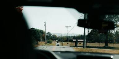 Brutale "Benzin-Bettler"-Betrüger unterwegs