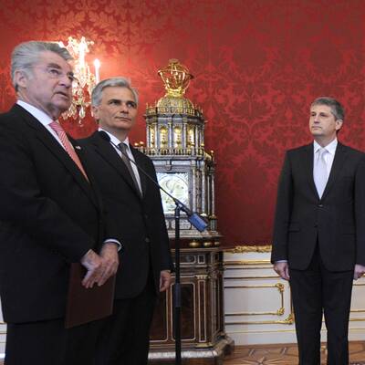 Umfangreiche Umbildung der Regierung