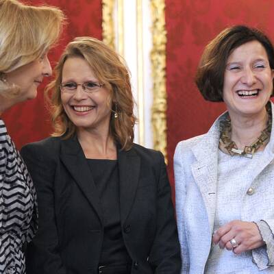 Umfangreiche Umbildung der Regierung