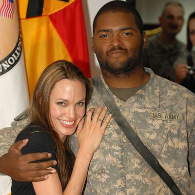 Angelina Jolie hilft Flüchtlingen im Irak