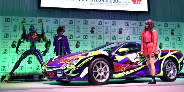 Irre: Sportwagen im Comic-Design