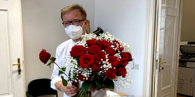 Anschober verabschiedet sich von seinem Team