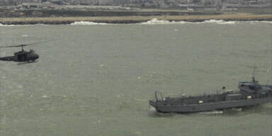 Blitz trifft Flugzeug nach dem Start