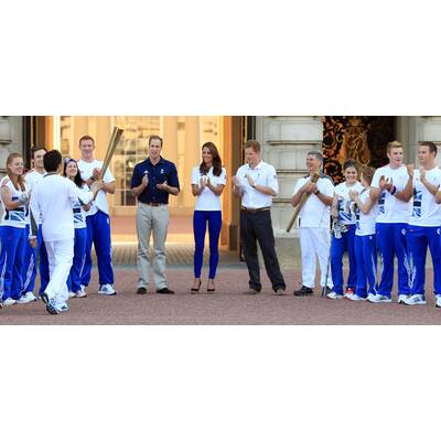 Kate Middleton & Prinz William bei der olympischen Eröffnung vorm Buckingham Palace