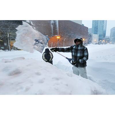 US-Schneesturm legt Ostküste lahm 