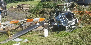 Aus diesem Wrack stieg ein &Ouml;sterreicher unverletzt aus