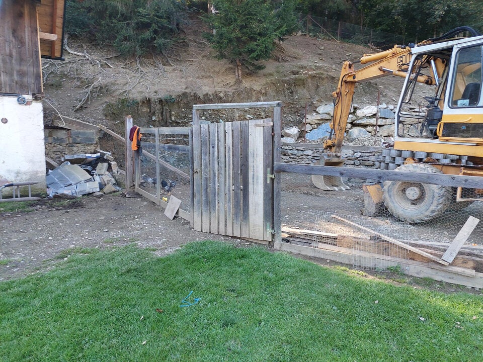 Mauer stürzte in Kärnten auf fünfjährigen Buben