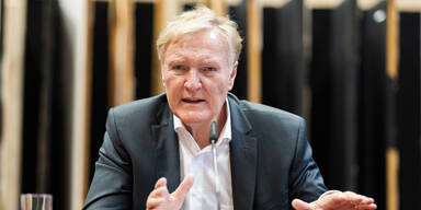 Klaus Albrecht Schr&ouml;der