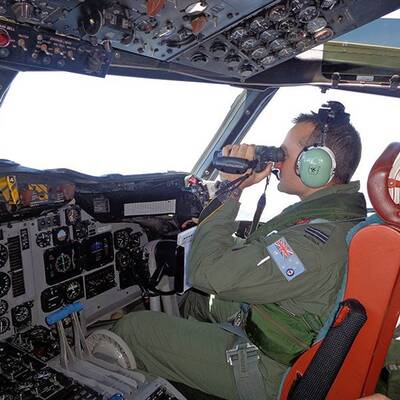 Die Suche nach dem Jet wurde auf 77 Mio. Quadratkilometer ausgeweitet