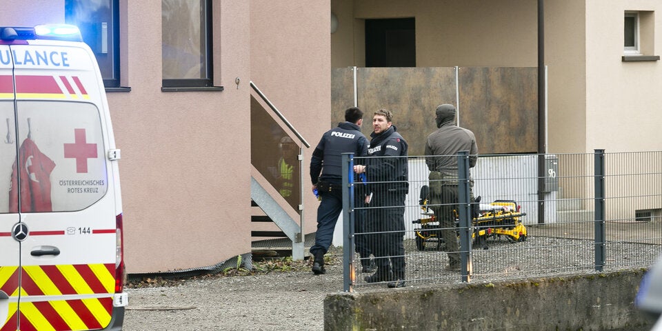 Blutiger Beziehungsstreit: Mann und Frau tot