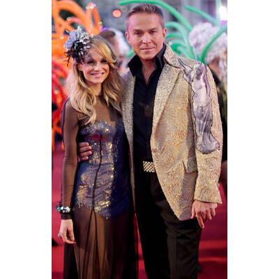 Die Stars treffen am roten Teppich des Life Ball 2014 ein