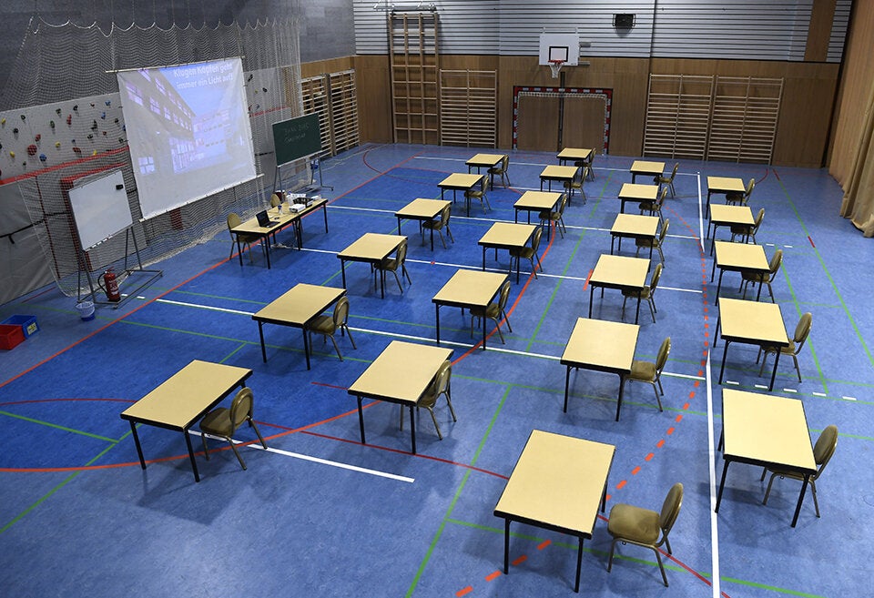 Schul-Ausweichquartiere ab Montag