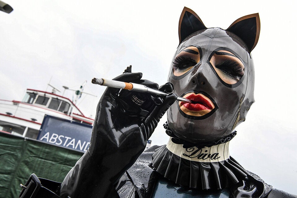 Sado-Maso-Fans feiern trotz Corona auf 