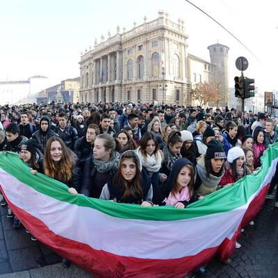 Tausende gehen seit Montag auf die Straße