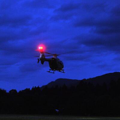 Touristen 18 Stunden in Seilbahn eingeschlossen