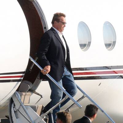 Arnold Schwarzenegger landet in Graz