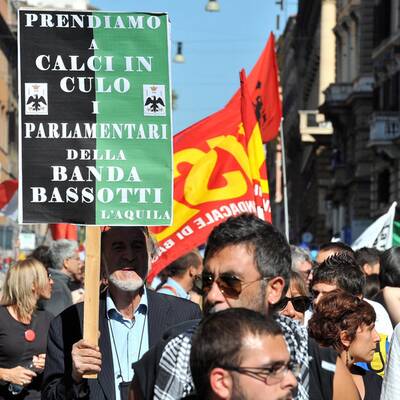Proteste gegen Berlusconi in Rom