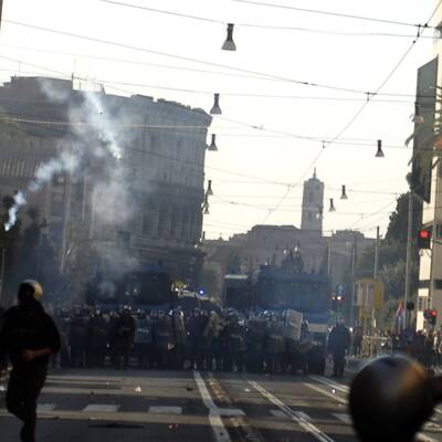 Proteste gegen Berlusconi in Rom