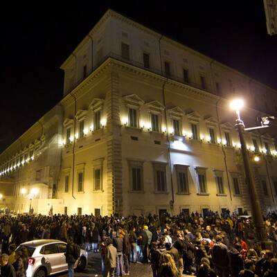 Ciao, Silvio: Berlusconi ist zurückgetreten