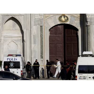 Angreifer nach Schusswechsel mit Polizei getötet