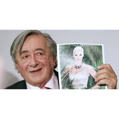 Opernball: Richard Lugner präsentiert seine Stargäste 2012