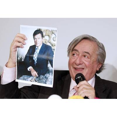 Opernball: Richard Lugner präsentiert seine Stargäste 2012