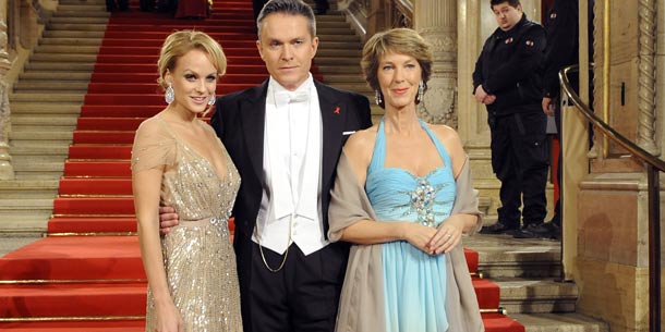 Opernball: Mirjam Weichselbraun, Alfons Haider, Barbara Rett