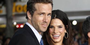 Sandra Bullock & Ryan Reynolds