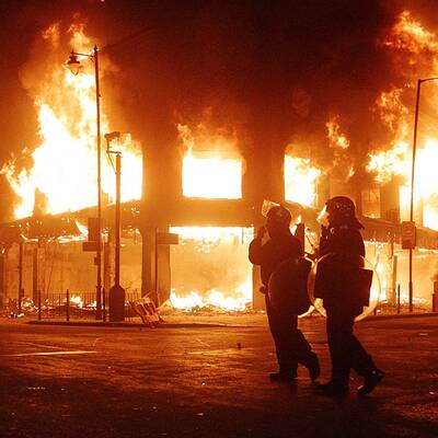 Massive Ausschreitungen in Tottenham