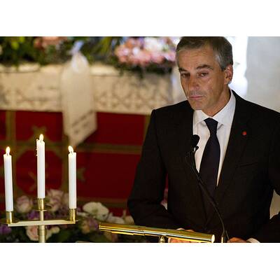 Begräbnis: Bano Abobakar Rashid (18)