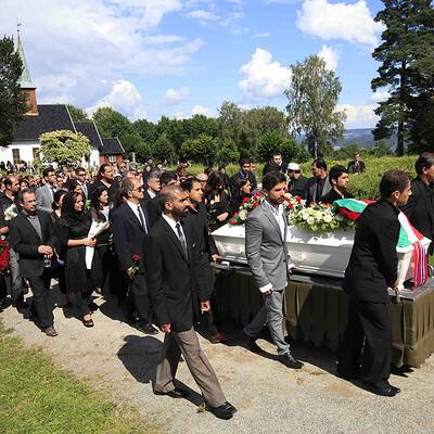 Begräbnis: Bano Abobakar Rashid (18)