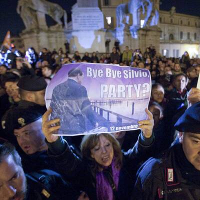 Ciao, Silvio: Berlusconi ist zurückgetreten