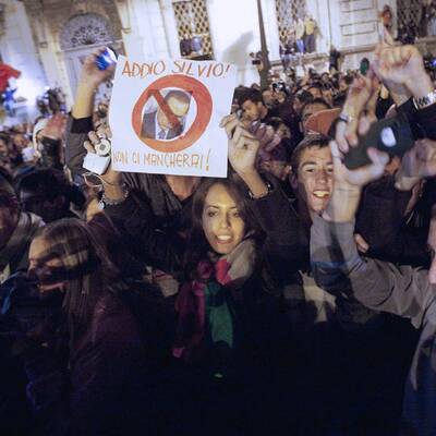 Ciao, Silvio: Berlusconi ist zurückgetreten