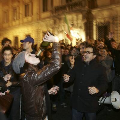 Ciao, Silvio: Berlusconi ist zurückgetreten