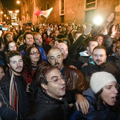 Ciao, Silvio: Berlusconi ist zurückgetreten