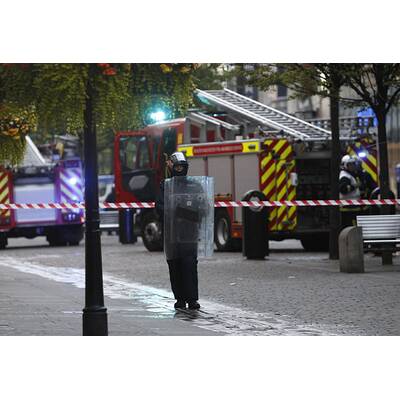 Krawalle in ganz England