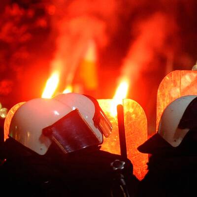 Schwere Krawalle in Warschau