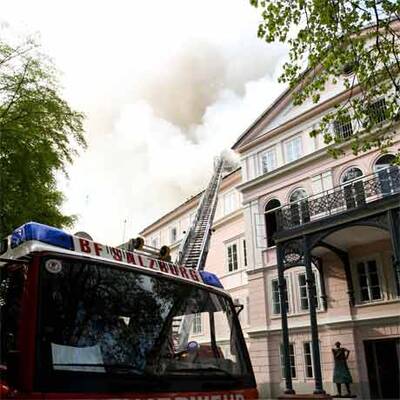 Großbrand in Schloss Arenberg